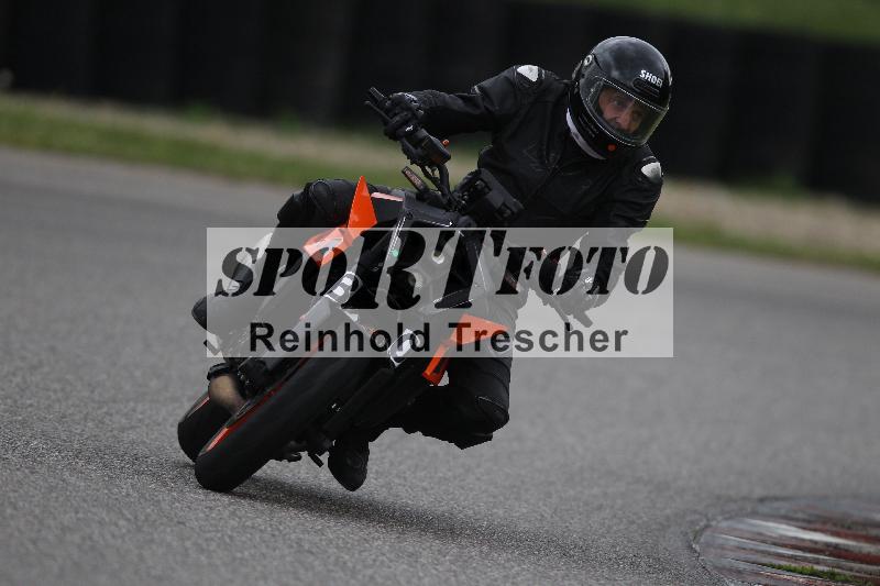 Archiv-2025/10 23.04.2025 Cornu Master School ADR/gruen-vert/30